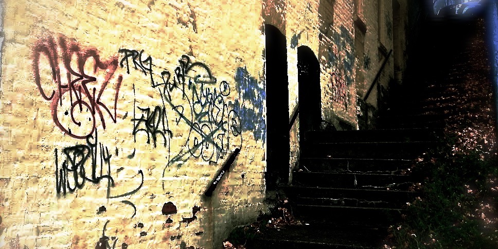 Graffiti in an alleyway